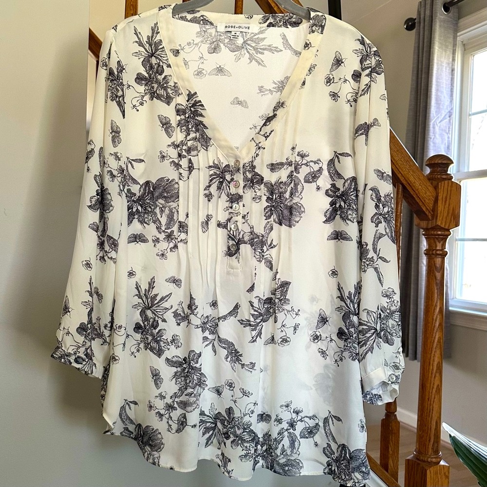 ROSE + OLIVE Blouse